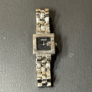 Square G face fashion stylish watch Gucci style stainless steel